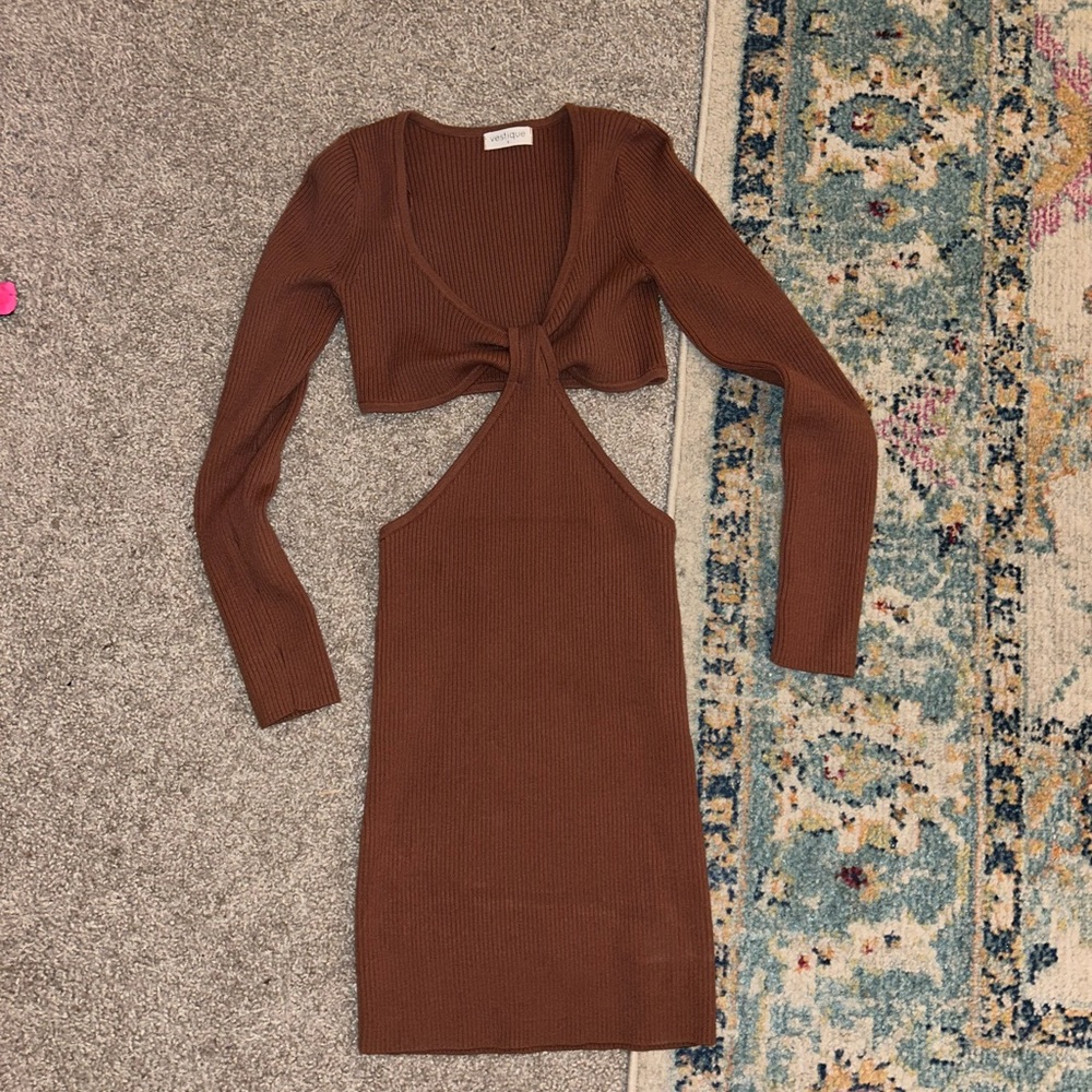 Vestique Cut Out Dress
